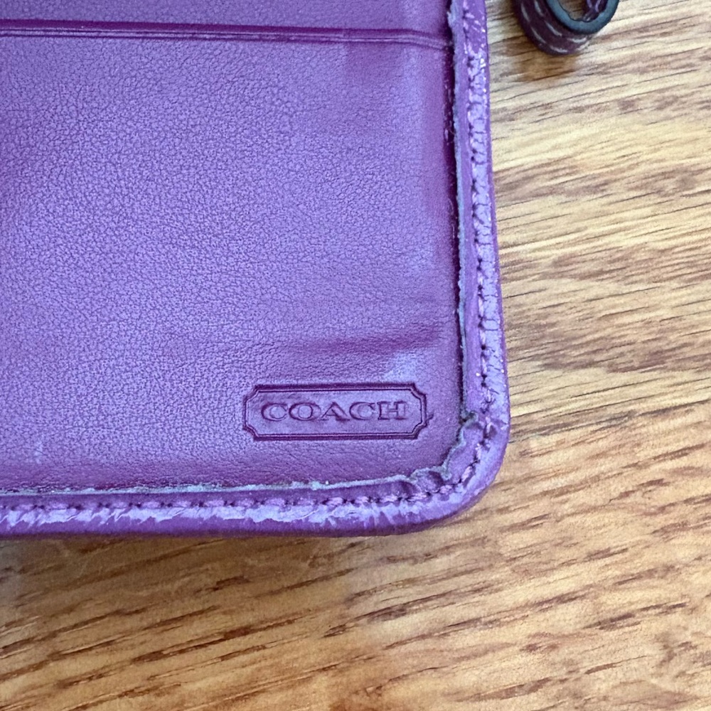 Vintage Coach Purple and Light Gray Monogram Zip Wallet - Picture 6 of 6
